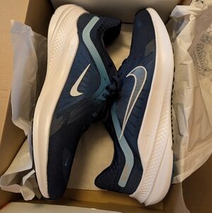 NEW Nike Quest 5